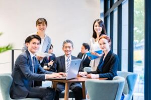 【怪しい？】Sky株式会社はうさんくさいと言われる3つの理由と評判を口コミや競合比較から検証 ｜ 近代化キャリアデザイン